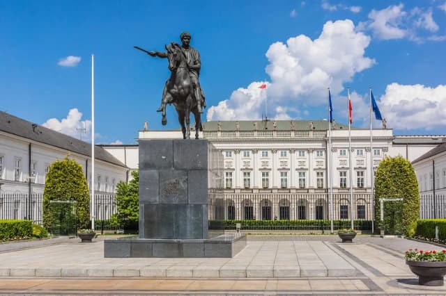 Gdzie jest Donald Tusk? Oto najnowsze informacje i wydarzenia Gdzie jest Donald Tusk? Oto najnowsze informacje i wydarzenia
