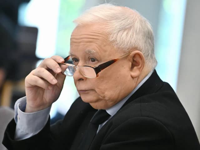 Co się dzieje z Jarosławem Kaczyńskim? Kontrowersje i zdrowie w cieniu Co się dzieje z Jarosławem Kaczyńskim? Kontrowersje i zdrowie w cieniu