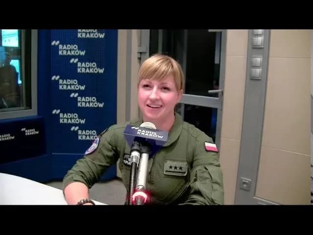 Zona Hołownia: Jakie ma obowiązki jako pilot myśliwca w wojsku? Zona Hołownia: Jakie ma obowiązki jako pilot myśliwca w wojsku?