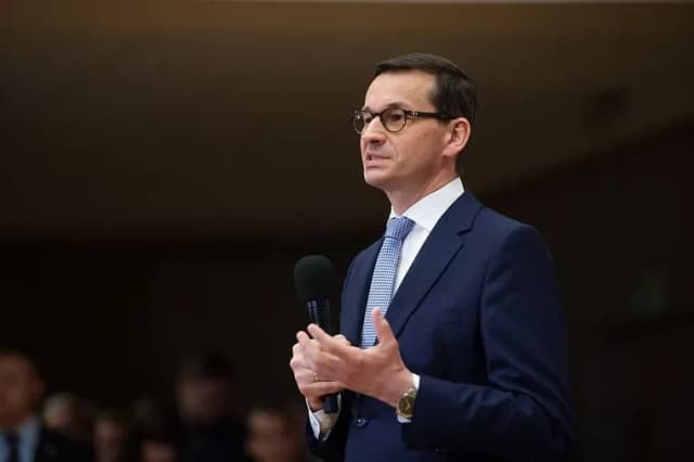 Ile lat ma premier Morawiecki? Zaskakujące fakty o jego życiu Ile lat ma premier Morawiecki? Zaskakujące fakty o jego życiu