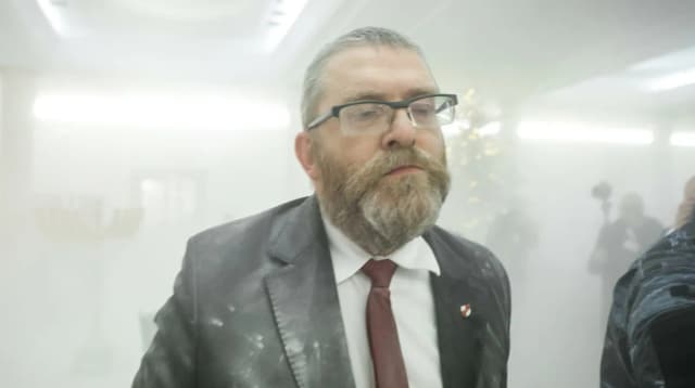 Kim jest Grzegorz Braun? Odkryj jego niezwykłe pochodzenie i korzenie Kim jest Grzegorz Braun? Odkryj jego niezwykłe pochodzenie i korzenie