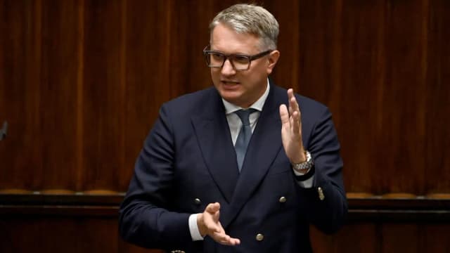 Konfederacja co to? Zrozumienie jej znaczenia w historii Polski Konfederacja co to? Zrozumienie jej znaczenia w historii Polski